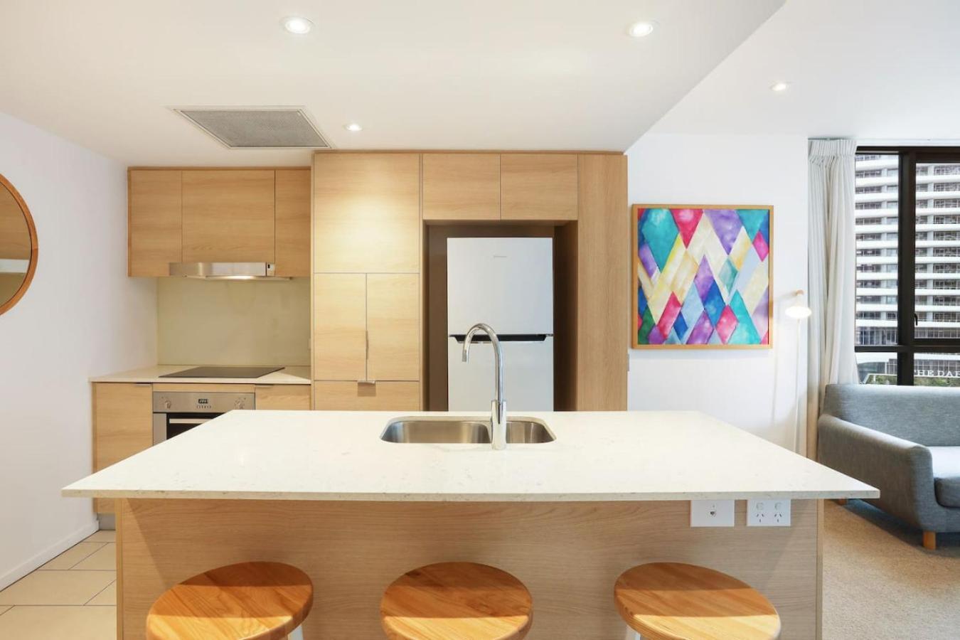 Broadbeach Central, Wifi Secure Park